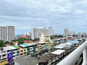 Condo, 1 Bedroom, Smoking, Balcony | Property grounds - Stylish 1BR Sea-view Condo - 2 Balconies - View Talay 1 Jomtien (Pattaya)