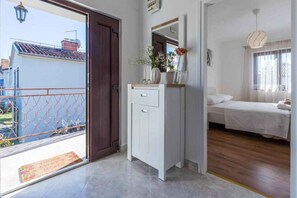 2 bedrooms, WiFi - Holiday flat with air conditioning (Funtana)