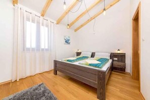 3 makuuhuonetta, Wi-Fi