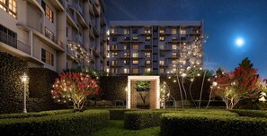 Exterior - Stallionz by KLIQ (Ipoh)