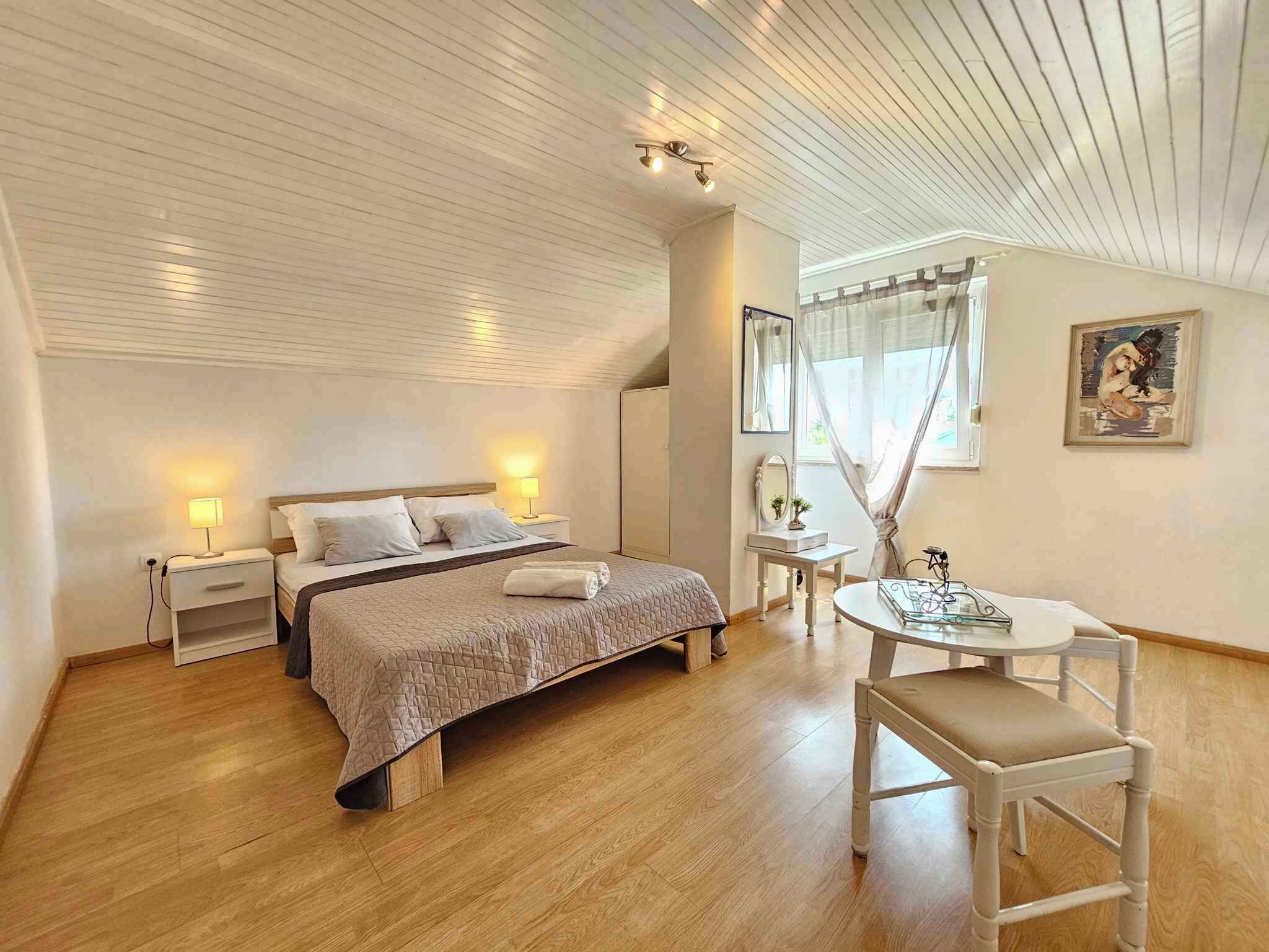 1 室のベッドルーム