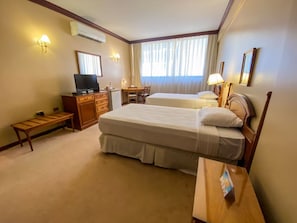 Wi-Fi de cortesia, roupa de cama