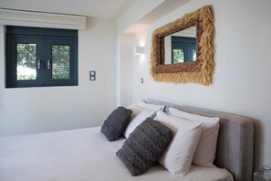 Fer et planche Ă repasser, Wi-Fi gratuit, draps fournis