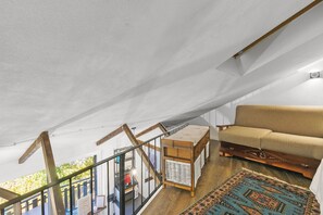 Apartemen Bulan Madu, beberapa kamar (La Chicchetta) | Area keluarga | Smart TV 21-inci dengan saluran TV kabel