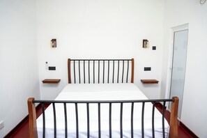 3 chambres, Wi-Fi, draps fournis