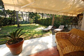 Terrace/patio - Holiday flat with air conditioning and garden (Lignano Sabbiadoro)