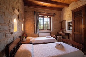 3 Schlafzimmer, Bügeleisen/Bügelbrett, Reisekinderbett, kostenloses WLAN