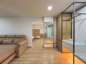 Family Room | Interior - Armass Residence (Bangkok)