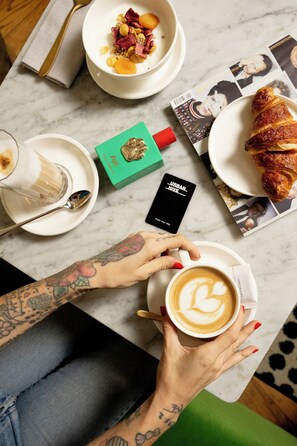 Breakfast, lunch, dinner served; Italian cuisine  - Urban Hive Madrid (Madrid)