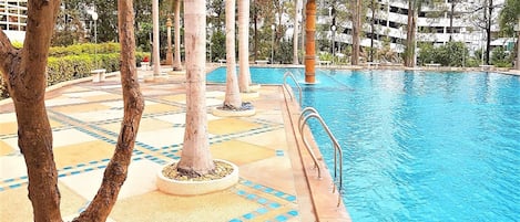 Appartement, 1 chambre, fumeurs, balcon | Piscine | Piscine extérieure