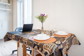 Dining - The Luminous Nest (Strasbourg)