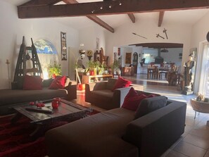Interior - VILLA "NOSTRA CASA" Between Nîmes, Uzès, Anduze and Mediterranean beaches. (Bragassargues)