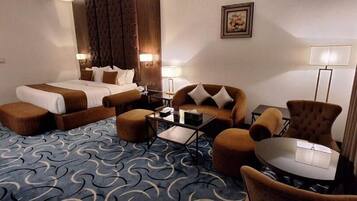 Deluxe Double Room, City View | In-room safe, soundproofing, iron/ironing board, free WiFi