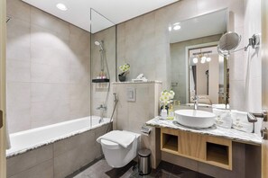 Shower, hair dryer, towels - Burj View 2BHK • Downtown • Infinity Pool (Dubai)