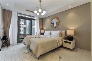 2 bedrooms, iron/ironing board, WiFi, bed sheets - Burj View 2BHK • Downtown • Infinity Pool (Dubai)