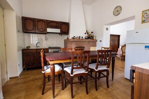 House, Garden View | Dining - BasicNature (Lavello)