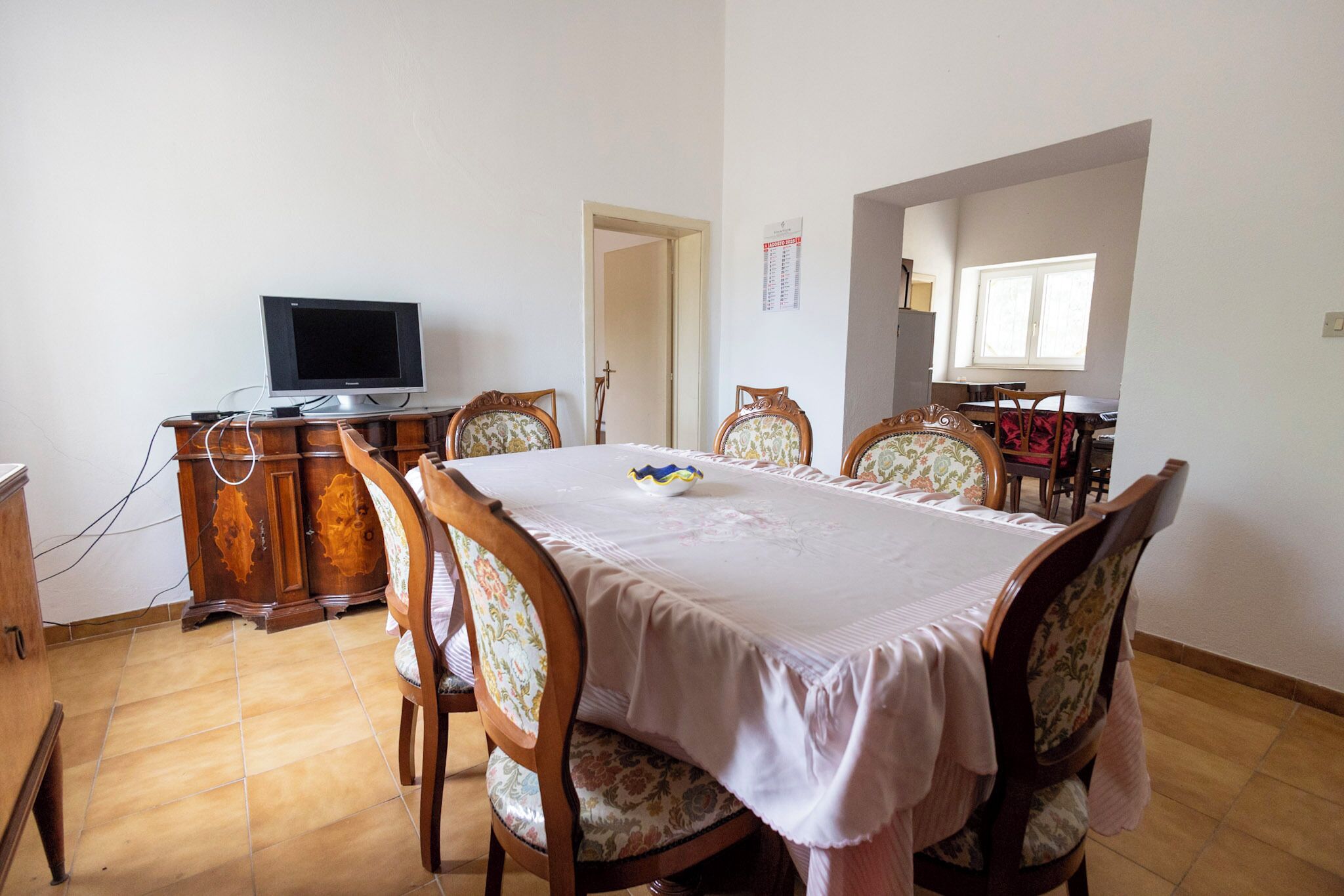 Casa, vista giardino | Ristoranti