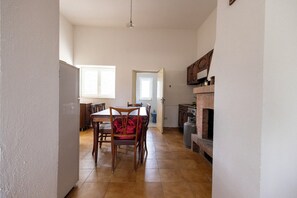 House, Garden View | Dining - BasicNature (Lavello)