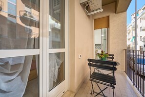 Outdoor dining - Apartment 'Casa La Viola - Follonica' with Wi-Fi and Air Conditioning (Follonica)