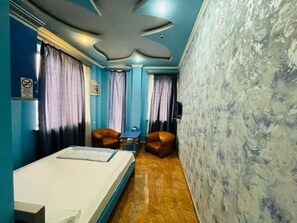 Free WiFi - Aero Hotel (Parakar)