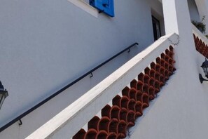 Exterior detail - Maison d'Hôtes Floribel - Apartment with garden view in Cagnes-sur-Mer (Cagnes-sur-Mer)