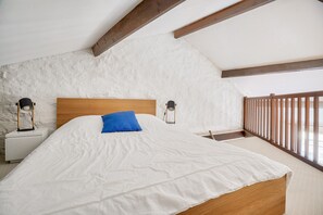 1 bedroom, iron/ironing board, free WiFi