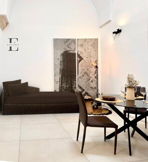 Dining - Eufonia Apartment (Lecce)