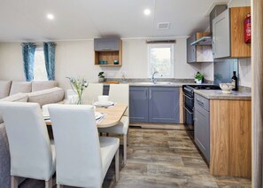 Fridge, oven, stovetop, toaster