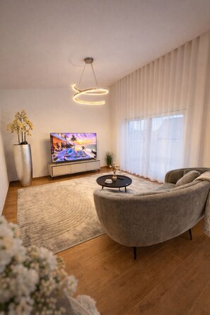 Living area - Penthouse – Premium Apartment near the BlackForest (Donaueschingen)