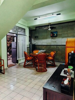 Classic House, 3 Bedrooms | Dining room - Widi House (Nusa Dua)