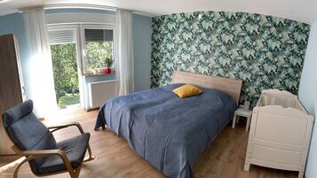 Fer et planche à repasser, Wi-Fi, draps fournis