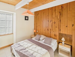3 habitaciones, tabla de planchar con plancha y wifi gratis 