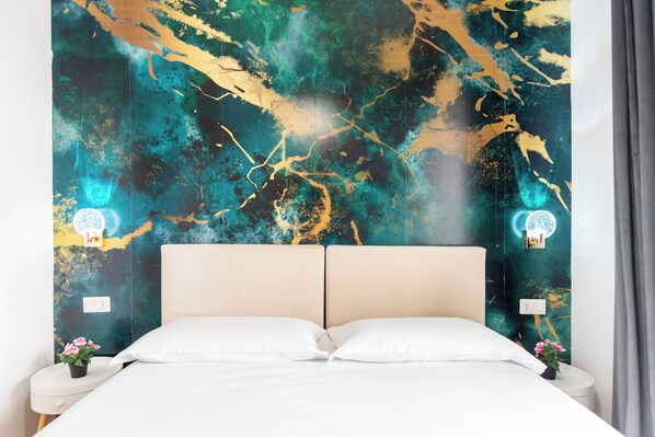 Kahden hengen huone (yksi tai kaksi sänkyä), kaupunkinäköala (15) | Minibaari, tallelokero huoneessa, työpöytä