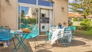 Outdoor dining - U Casellu | Duplex + garden, Clim, by Milie (Borgo)