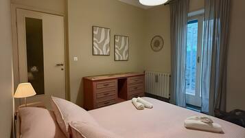 Strykejern/-brett, wi-fi og sengetøy