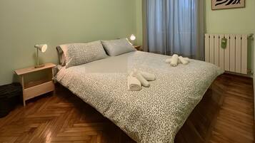 Strygejern/strygebræt, Wi-Fi, sengetøj