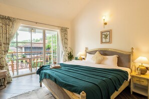 Villa Deluxe, balcón, vista a la alberca | Tabla de planchar con plancha y wifi gratis 