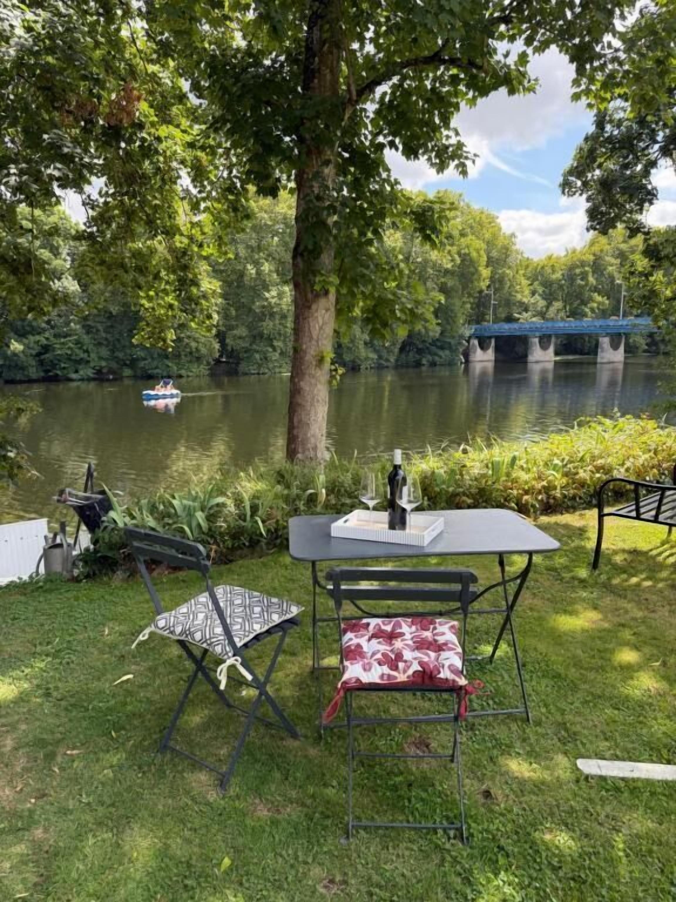 Double Room, Garden View | Outdoor dining