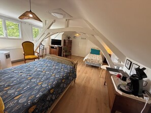 Premium bedding, free WiFi, bed sheets - villa du beau port (Cenon-sur-Vienne)