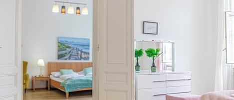 Basic Apartment | Iron/ironing board, free WiFi