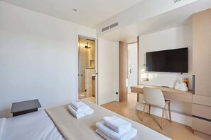 2 bedrooms, desk, iron/ironing board, WiFi - Sublim Penthouse  Trocadero Tour Eiffel (Paris)