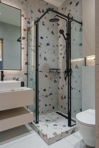 Designer suites on Mashtots avenue