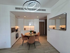 Dining - Luxury 1BR with Scenic Views in Palace Residence (Dubai)
