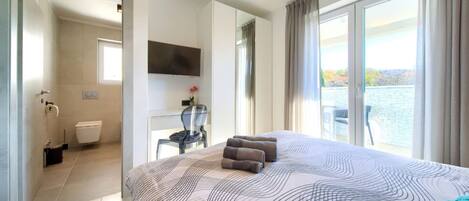 4 soverom, strykejern/-brett, wi-fi (inkludert) og sengetøy