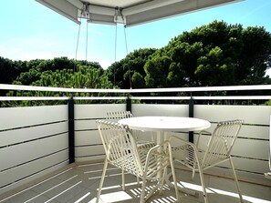 Balcony - Welcoming Flat for Four Guests Close to the Beach (San Michele al Tagliamento)