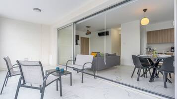 Appartement, uitzicht op stad | Balkon