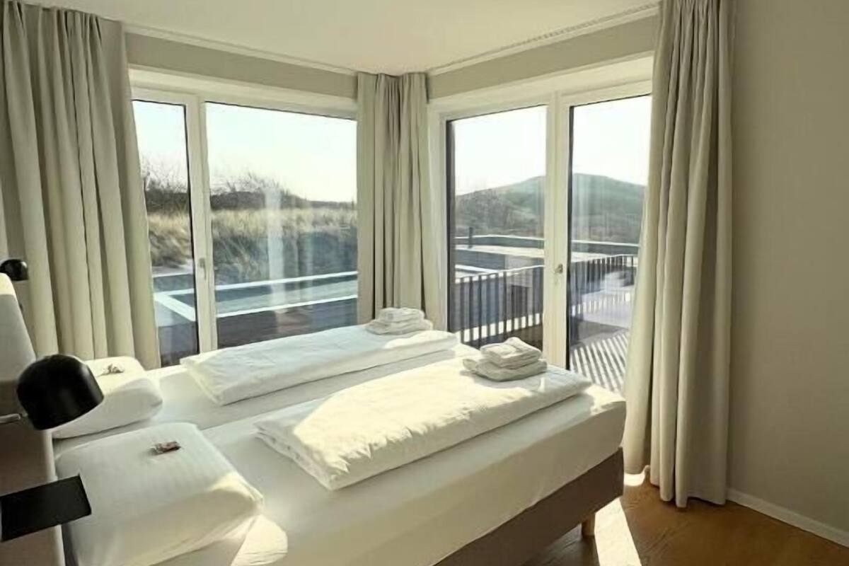 Comfort Apartment, Partial Sea View