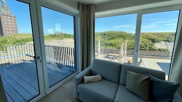 Leilighet – comfort, balkong, bakgårdsutsikt | Oppholdsområde