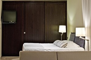 Villa, 2 Bedrooms, Sea View | Free WiFi - SAZ Villas Sivota II (Igoumenitsa)