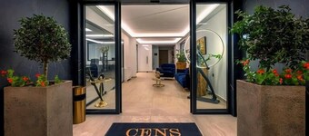 Cens Gold Luxury Suites